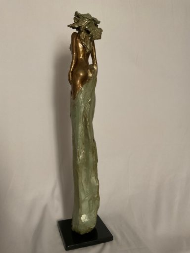 Victoire Terre cuite